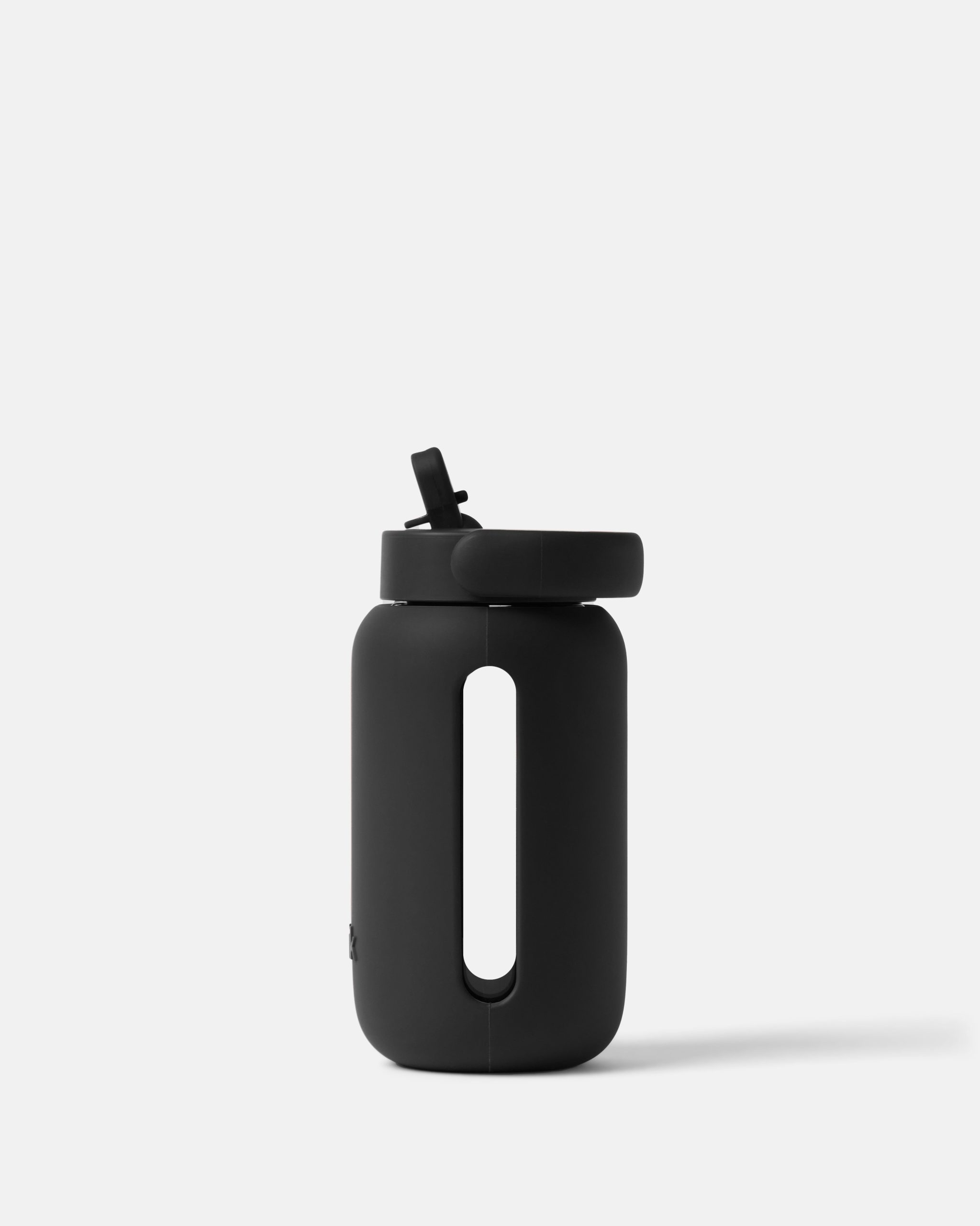 Black002-1.jpg